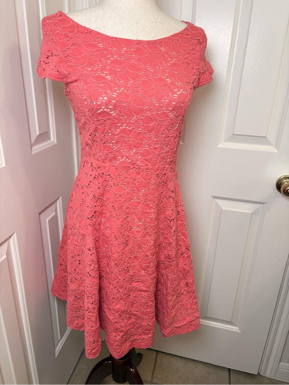 Maeve Dayflower Coral Pink Lace Fit & Flare Dress Anthropologie Romantic Small